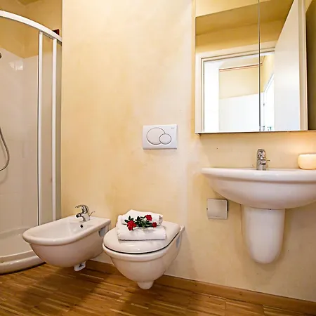Casa Bel Tramonto Сирмионе
